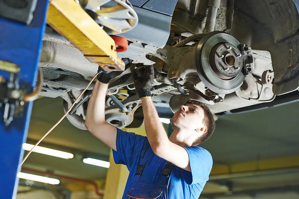 Auto Mechanic Services: Keeping Your Vehicle Running Smoothly